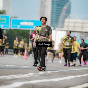 Runner Photo 6837014