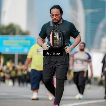 Runner Photo 6837102