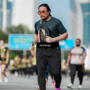 Runner Photo 6837108