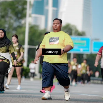 Runner Photo 6837117