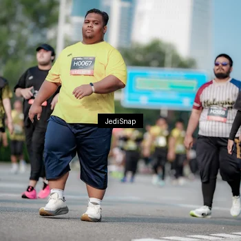 Runner Photo 6837124