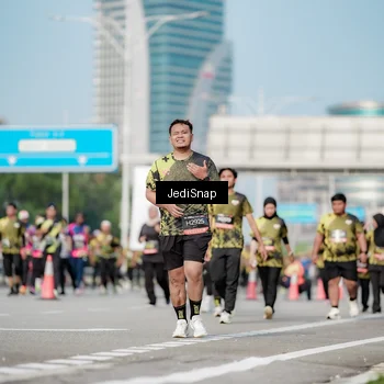 Runner Photo 6837227