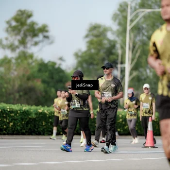 Runner Photo 6837280