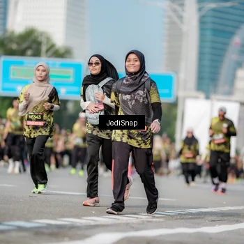 Runner Photo 6837361