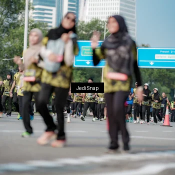 Runner Photo 6837375