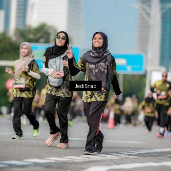 Runner Photo 6837388