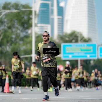 Runner Photo 6837412