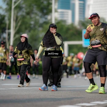 Runner Photo 6837520