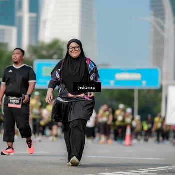 Runner Photo 6837532