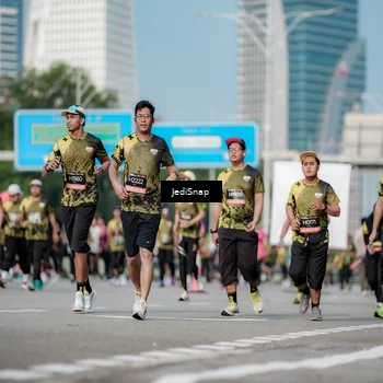 Runner Photo 6837625