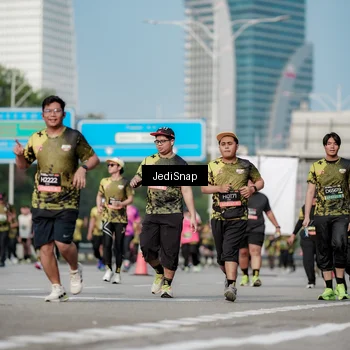 Runner Photo 6837658