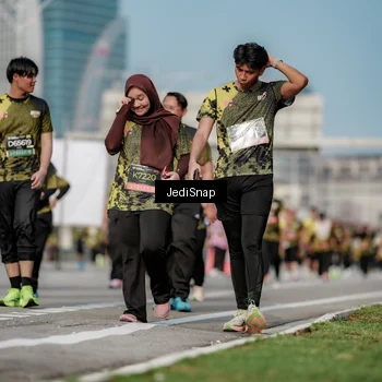 Runner Photo 6837684