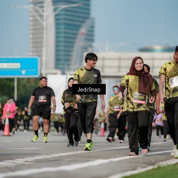 Runner Photo 6837686