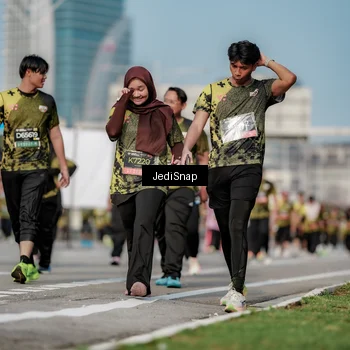Runner Photo 6837692