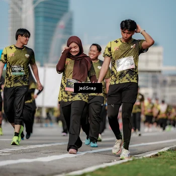 Runner Photo 6837697