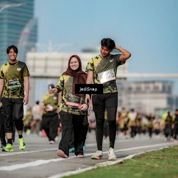 Runner Photo 6837716