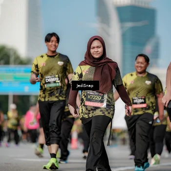 Runner Photo 6837721