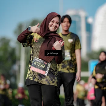 Runner Photo 6837750