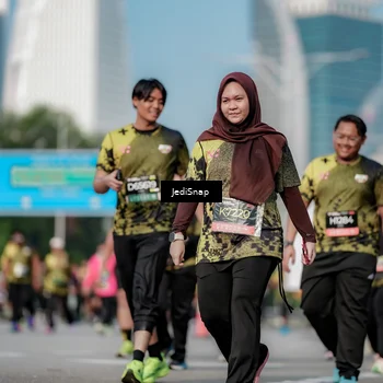 Runner Photo 6837751