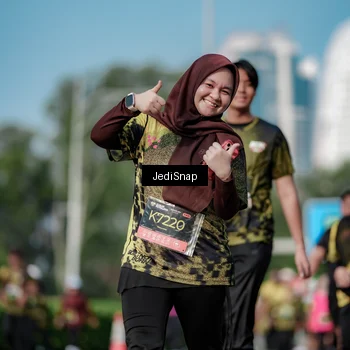 Runner Photo 6837792