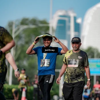 Runner Photo 6837890