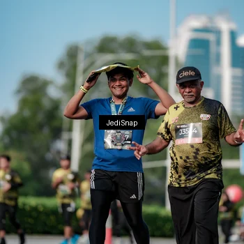 Runner Photo 6837894