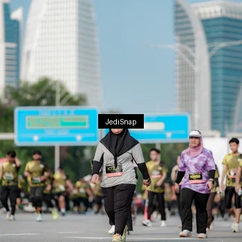 Runner Photo 6837896