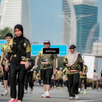 Runner Photo 6837951