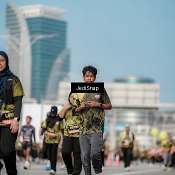 Runner Photo 6837984