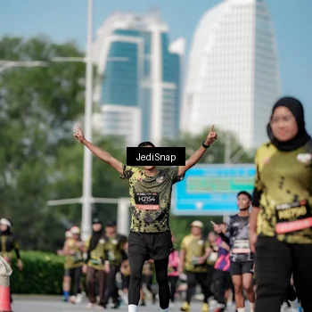 Runner Photo 6838008