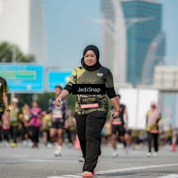 Runner Photo 6838009