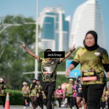 Runner Photo 6838021