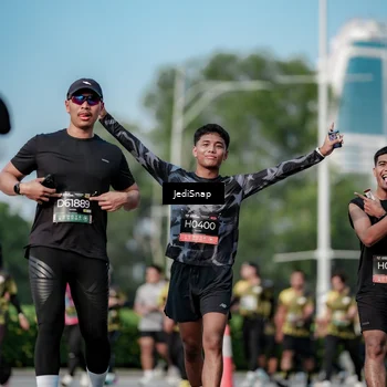 Runner Photo 6838094