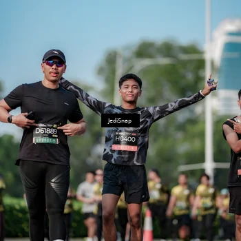 Runner Photo 6838106