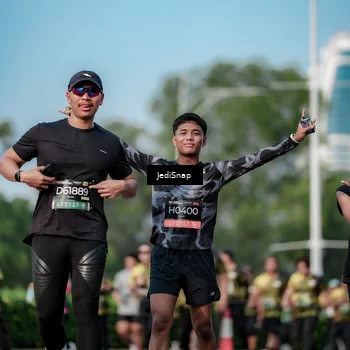 Runner Photo 6838108