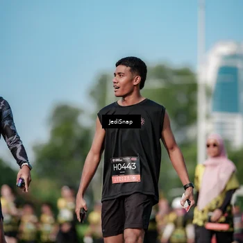 Runner Photo 6838116