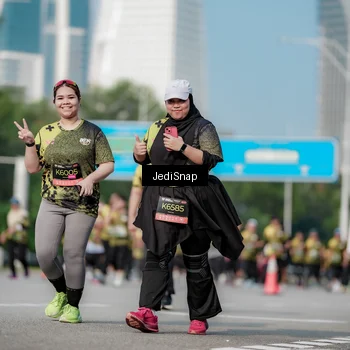 Runner Photo 6838264