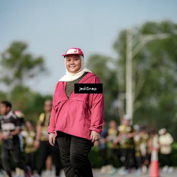 Runner Photo 6838281