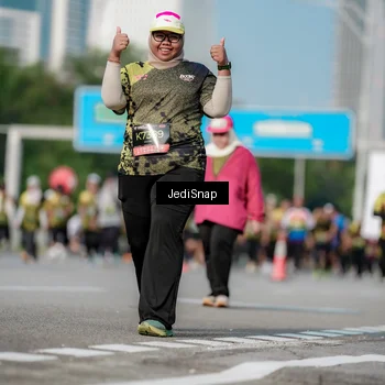 Runner Photo 6838283