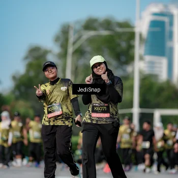 Runner Photo 6838338