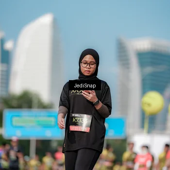 Runner Photo 6838343