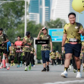 Runner Photo 6838378