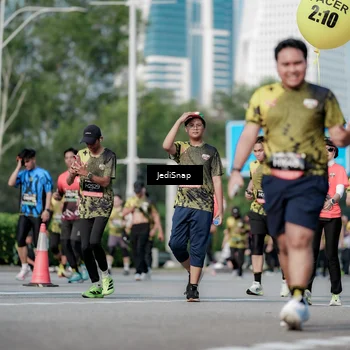 Runner Photo 6838391
