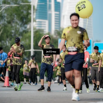 Runner Photo 6838405
