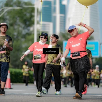 Runner Photo 6838421