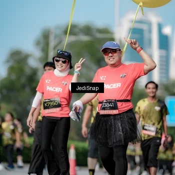 Runner Photo 6838468