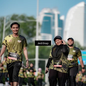 Runner Photo 6838493