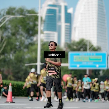 Runner Photo 6838511