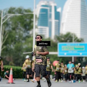 Runner Photo 6838533