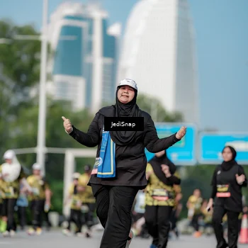 Runner Photo 6838642